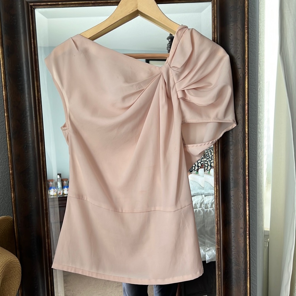 Peach top.